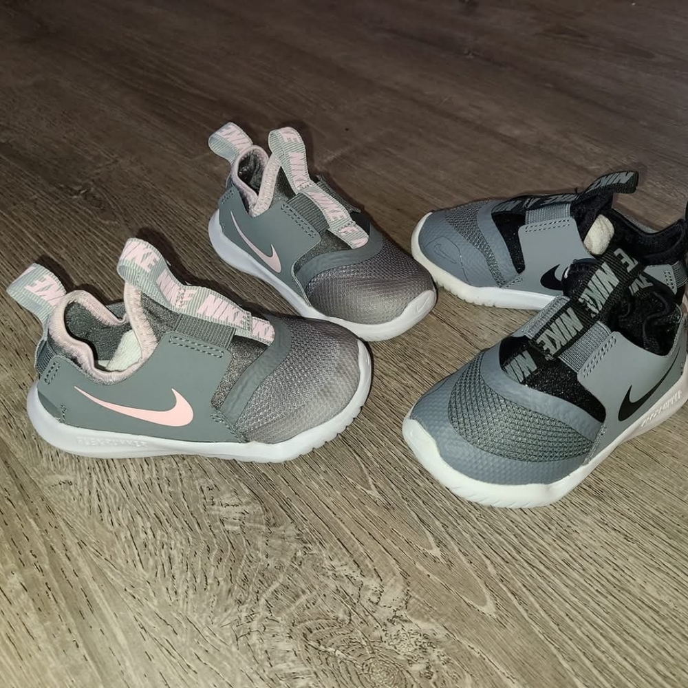 Nike Toddler Sneakers Gray and Pink